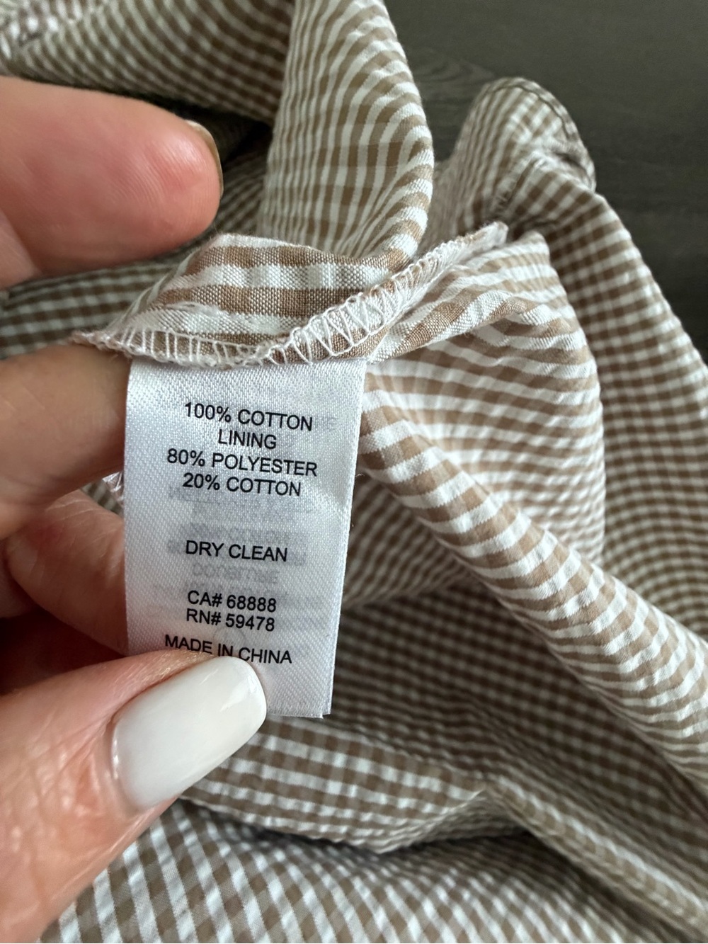 House of Harlow 1960 Beige Gingham Smocked Midi Dress - Picture 10 of 10